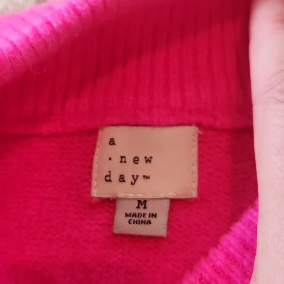 NWOT - Barbie Pink Winter Sweater - Picture 3 of 3